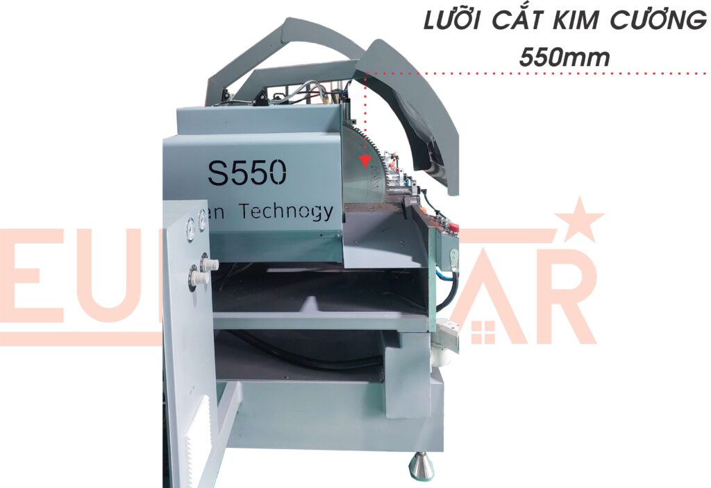 lưỡi cắt máy cắt 2 đầu ngoại tuyến 550 CNC